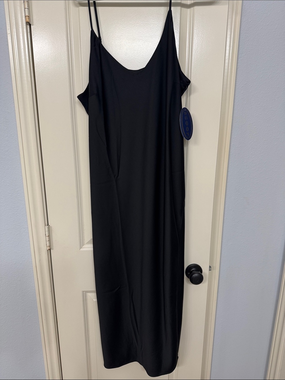 Scoop Black Slip Dress with Spaghetti Straps XXL